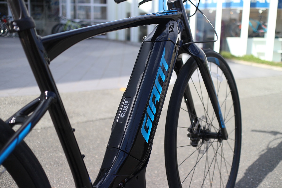 電動アシストバイク「ESCAPE RX-E+」入荷しました！ ｜ ジャイアント