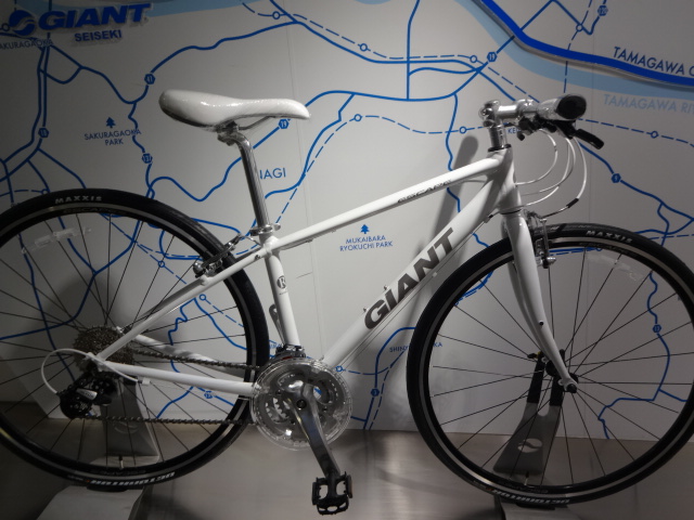 東京都杉並区 GIANTジャイアント クロスバイク ESCAPE R3 2015 東京都