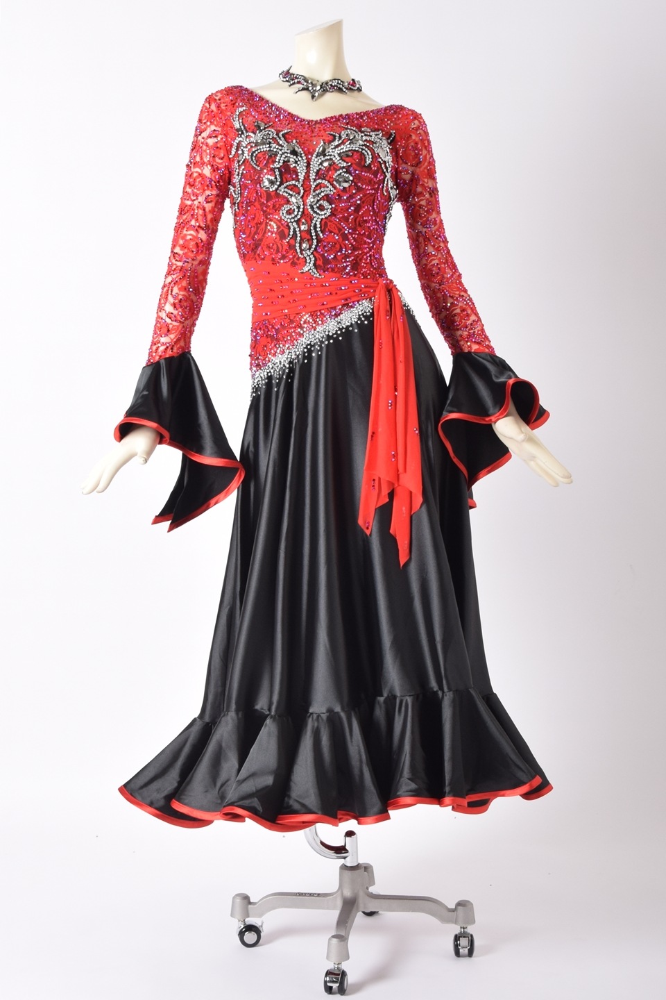 値下げ！社交ダンス競技ダンスラテンドレス パソドレスタカダンスペア衣装