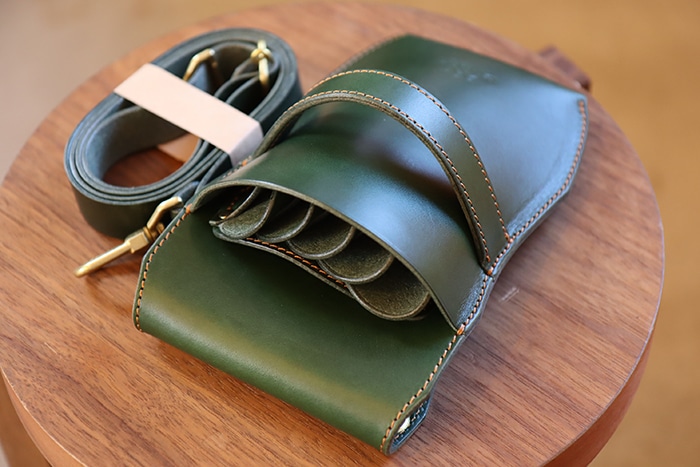 シザーケースNatural4丁キャメル革フタなし - シザーケース屋ドット