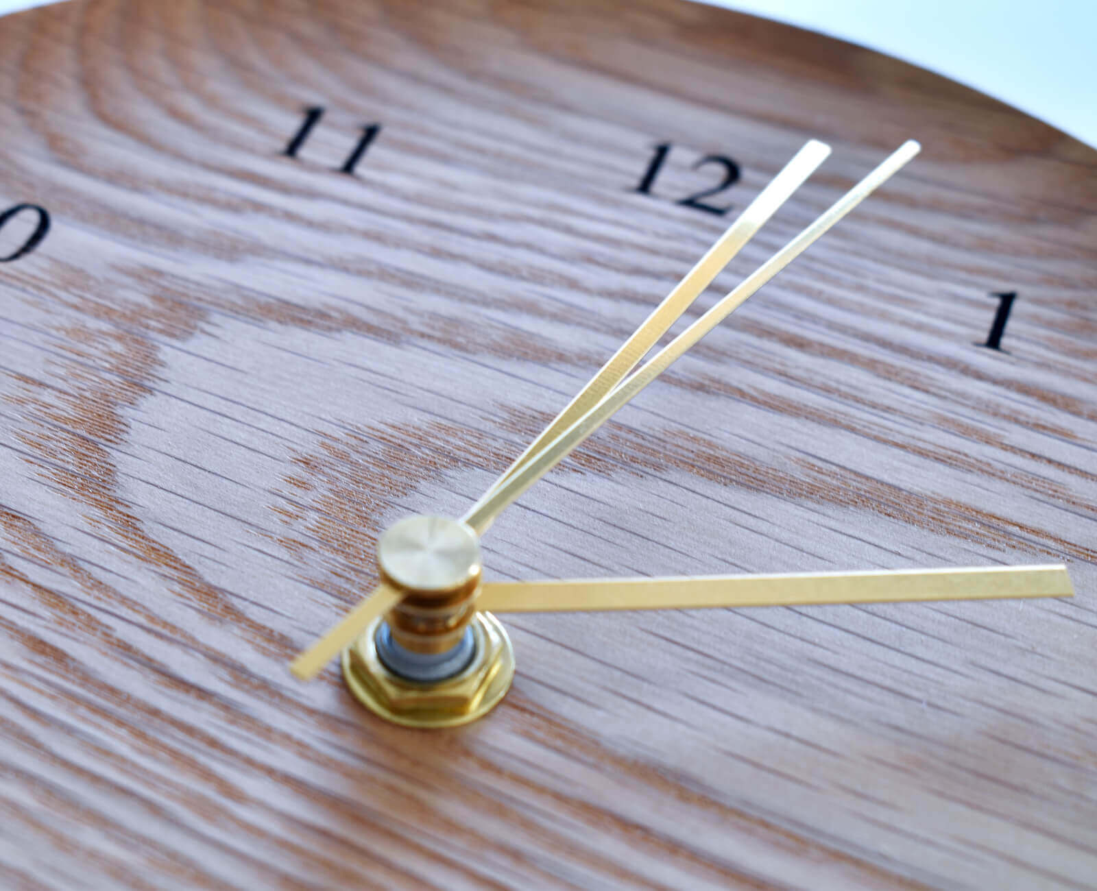 JUPITER WALL CLOCK / 無垢材の壁掛け時計｜CATAWARA（カタワラ）