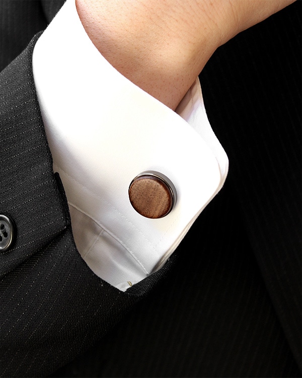 □「CUFF LINKS」本物の木を組み合わせたおしゃれな木製カフス