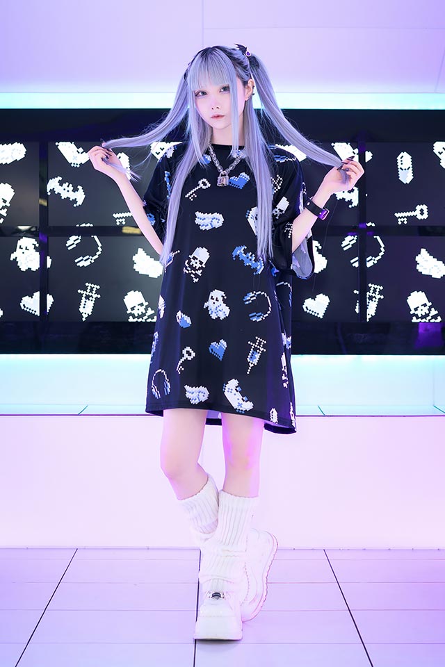 8bitフルグラフィックビッグTシャツ 【BLACK】｜LISTEN FLAVOR