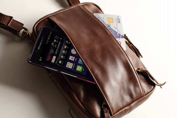 デグナー（DEGNER）レザーホルスターバッグ W-49｜モーターマガジン社