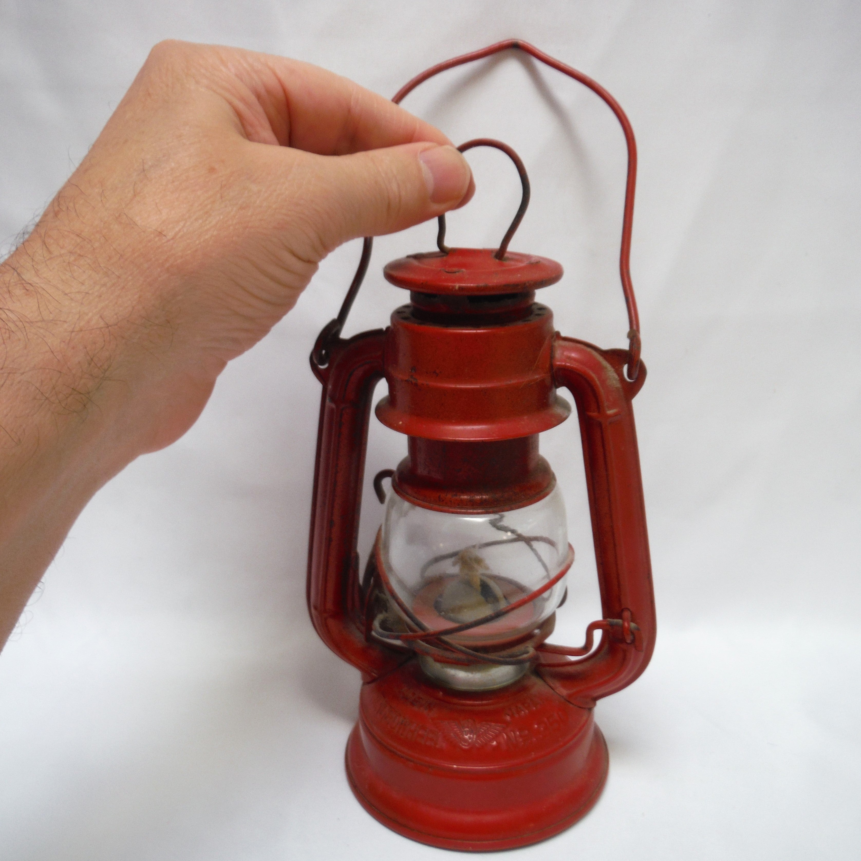 MID-CENTURY WINGED WHEEL No. 350 Mini Hurricane Lamp in