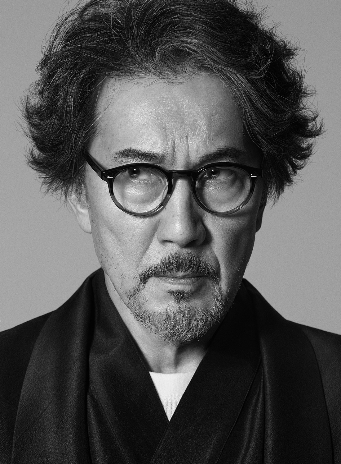 アイヴァン】役所広司「眼鏡ひとつで雰囲気が変わる」Vol.26 | GOETHE