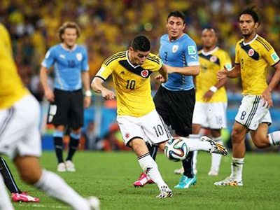 ハメス・ロドリゲスの2ゴールで勝ったコロンビアが8強 2014 FIFA