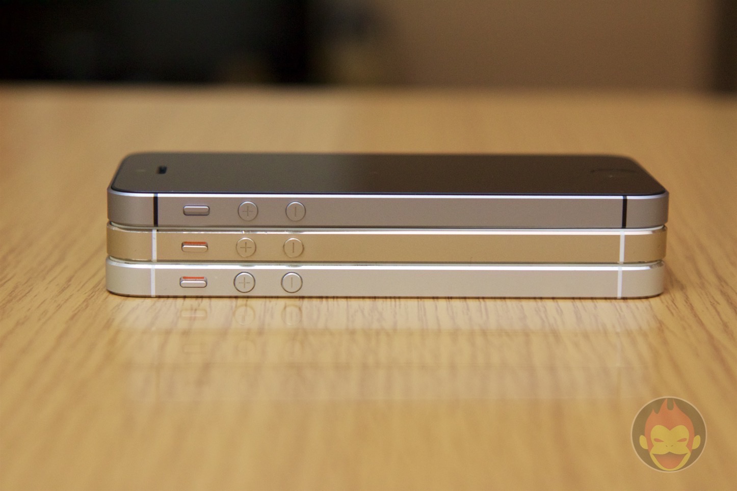 レビュー】「iPhone SE / 64GB / スペースグレイ」を入手！片手で操作