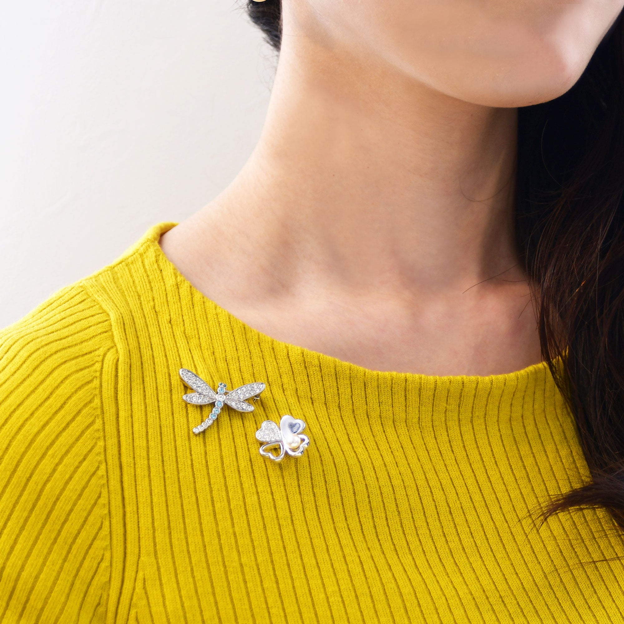 クローバー ブローチ