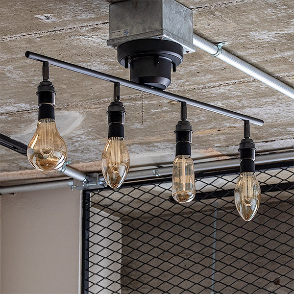 4灯シーリングライト