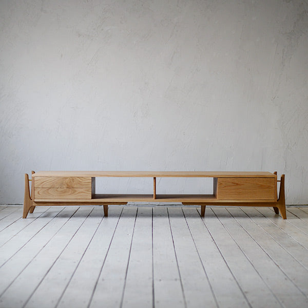 Luu Board | オーク/ウォルナット無垢材 | 北欧家具 北欧インテリア