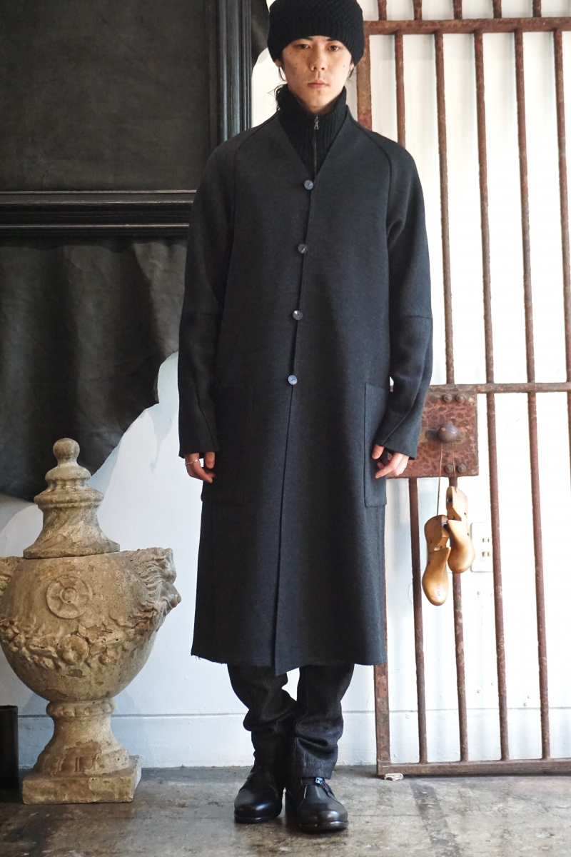 CTY-SRC. SRY Coat Wool Super120's / Bamboo. Charcoal. DEVOA