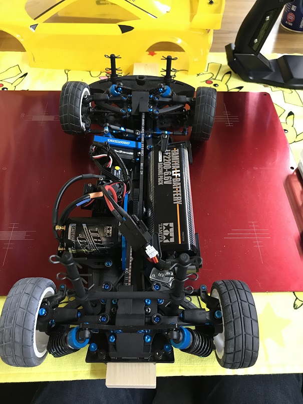 タミヤ TA08で走るその① | 北海道ホビーカレンダー