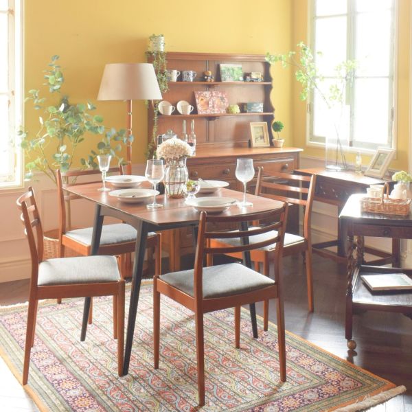 英国から届いたビンテージテーブル、バタフライ式のおしゃれな伸長式