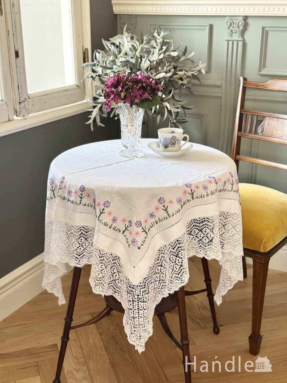 フランスのアンティーク雑貨、フルーツ模様が可愛いクロッシェレースの