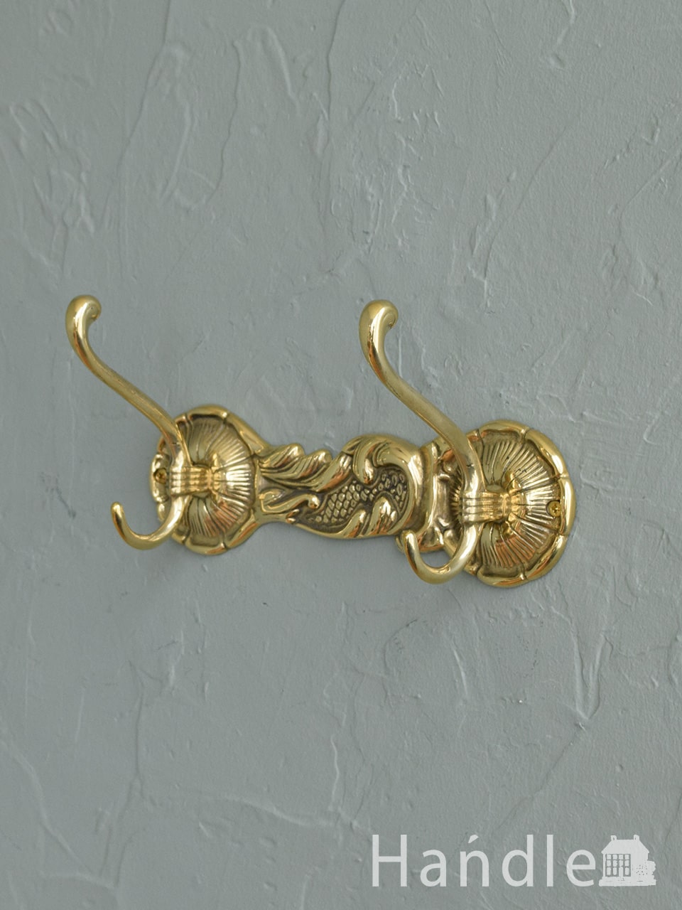 イタリアから届いたおしゃれなコートラック、真鍮製のウォールフック