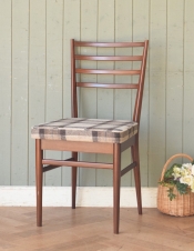 ①】ラダーバックチェア ヴィンテージ オーク材 無垢材 民芸家具 ①