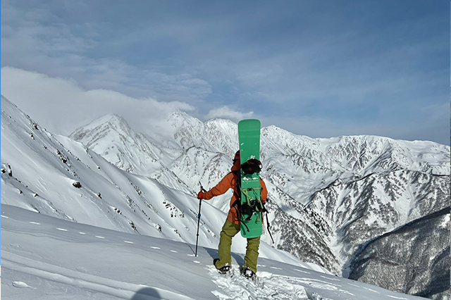 THE DAY.HAKUBA | 白馬スペシャル パウダースノーボード