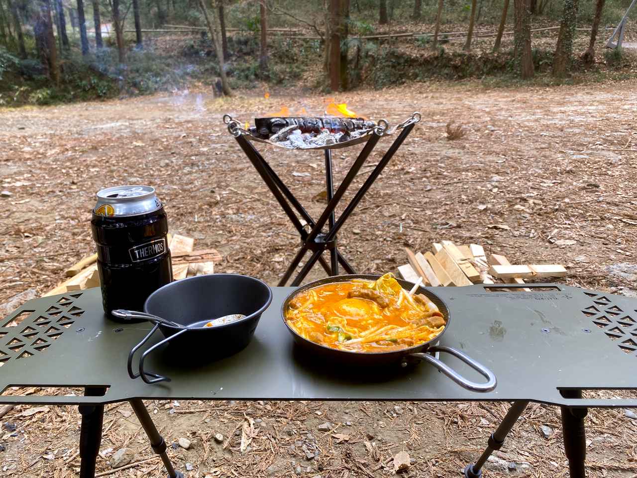 VENTLAXの焚き火サイドテーブル『VLAT-M70』は男心をくすぐる魅力が