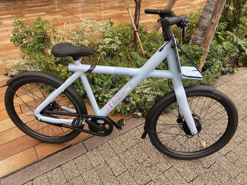大人の都市型モビリティ。街乗りが愉しくなる話題のe-bike「VanMoof