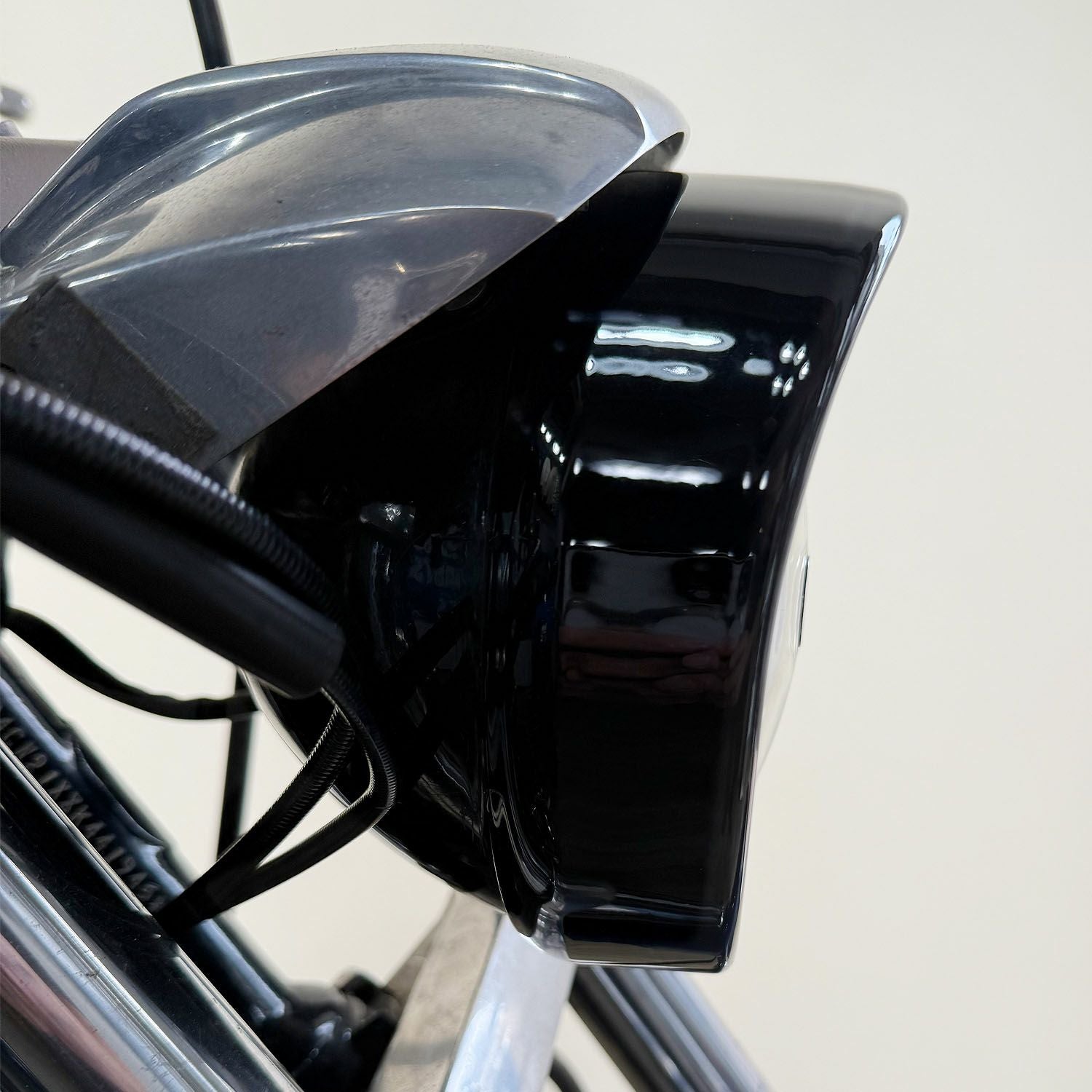 スポーツスター トリムリング｜ハーレーカスタムパーツ専門店