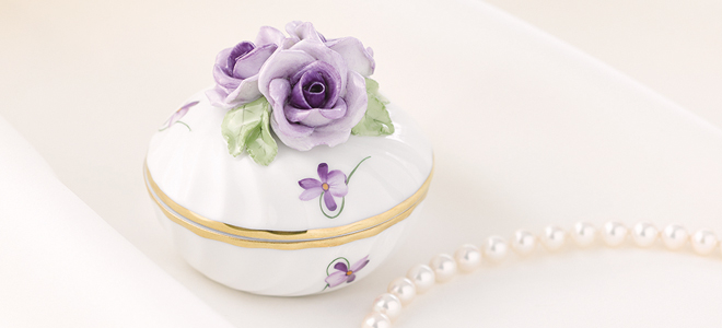 バイオレット・シンプル] タマゴボックス ヨコウサギ