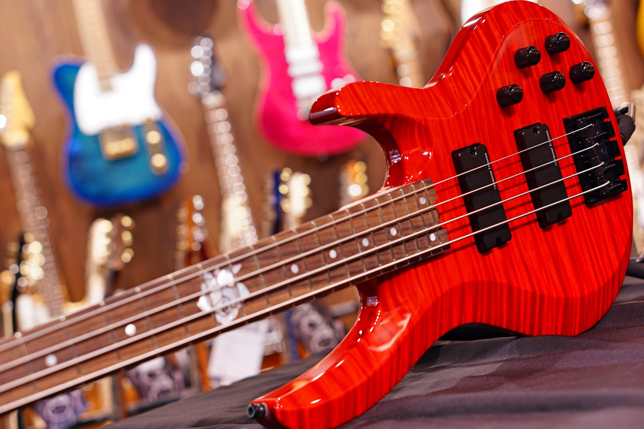 ESP Bass BTL LISA II *Limited edition*