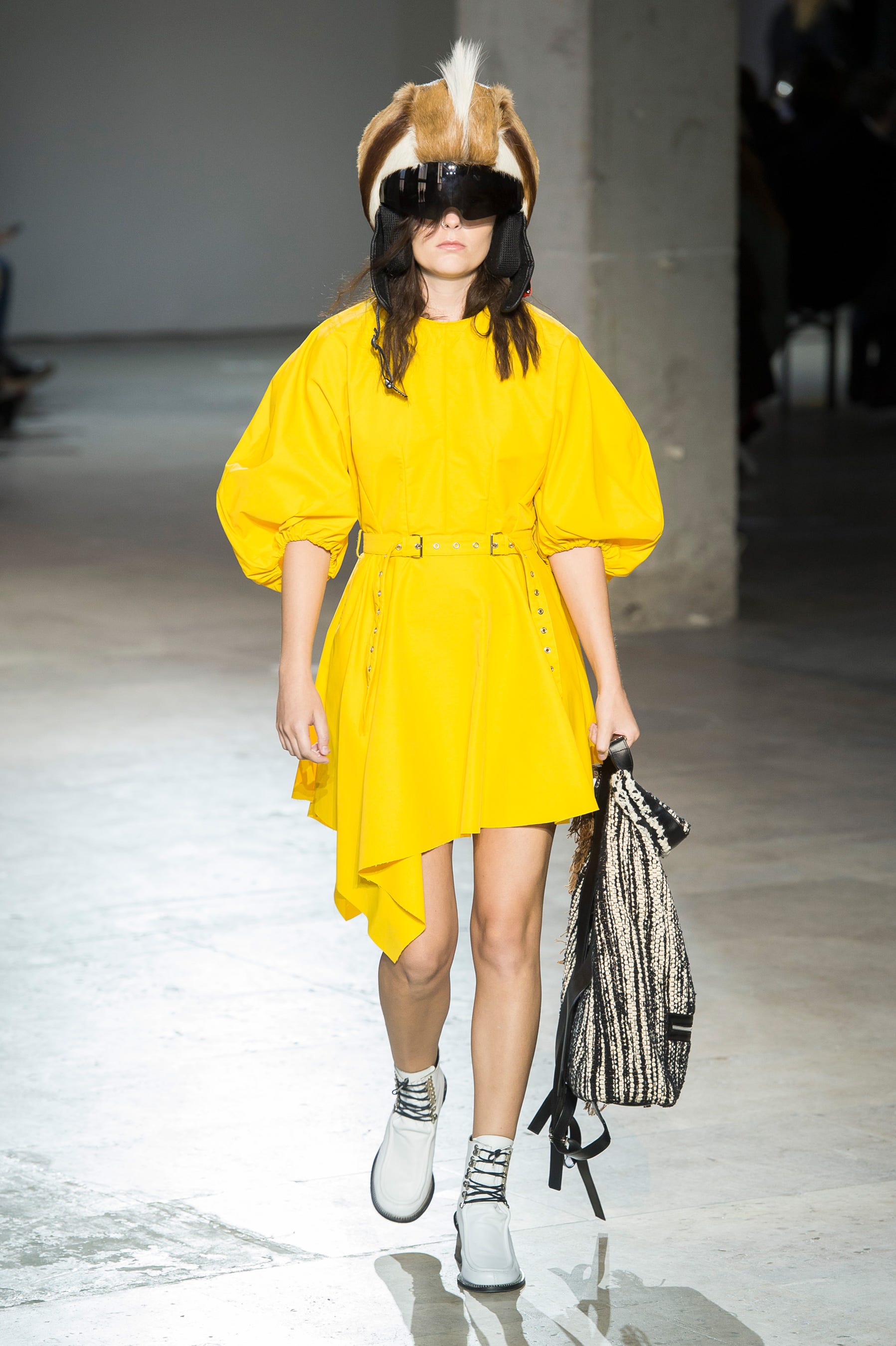 マルケスアルメイダ(MARQUES ALMEIDA)コレクション一覧｜ELLE ONLINE