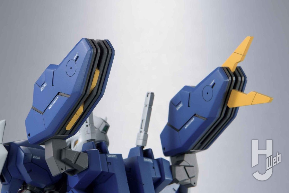 1/100で改修型エアリアルをスクラッチ!! パテとプラ板でギミックを完全