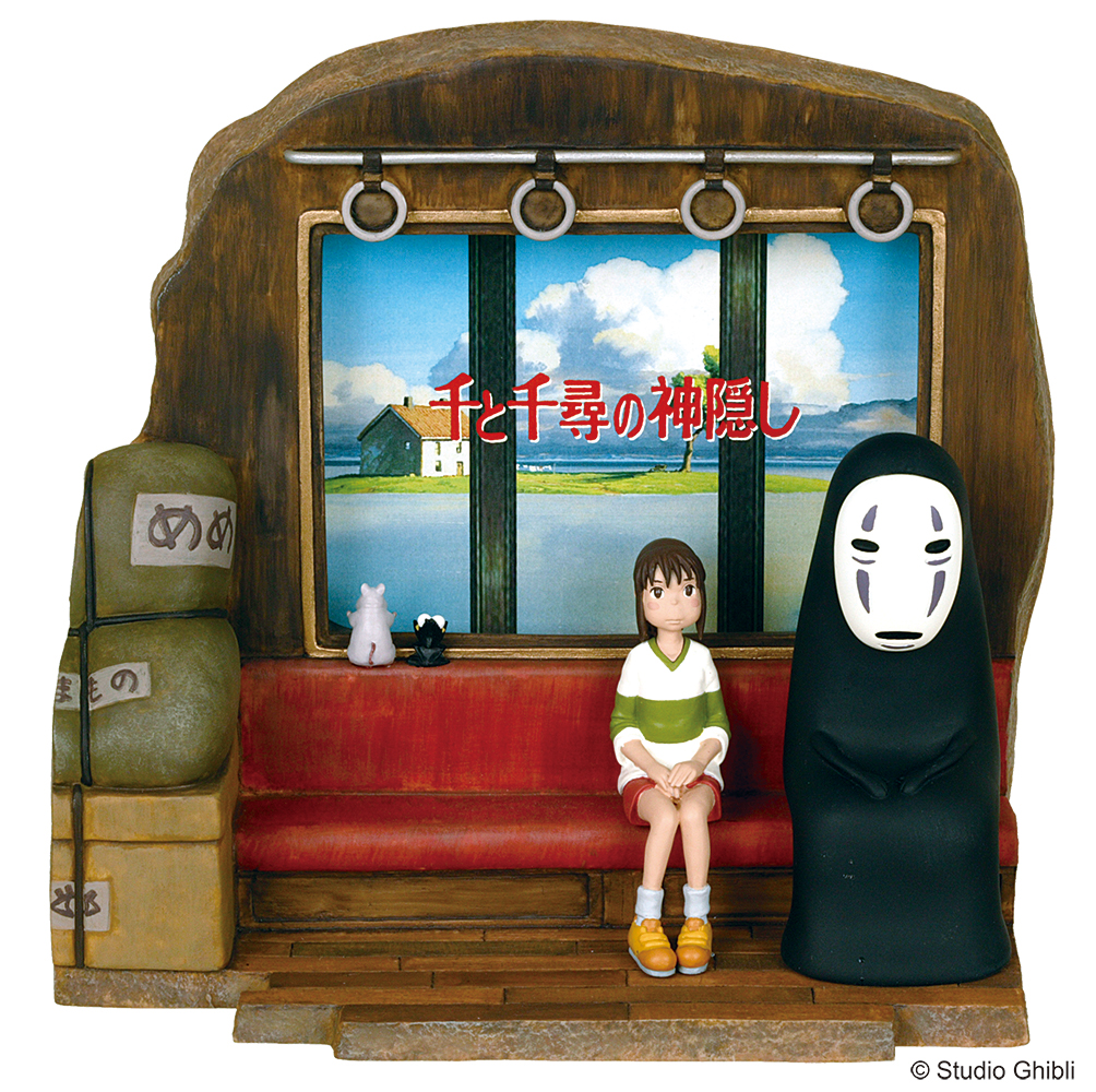 あの場面が思い浮かぶ！『千と千尋の神隠し』のカオナシが楽しいポーズ