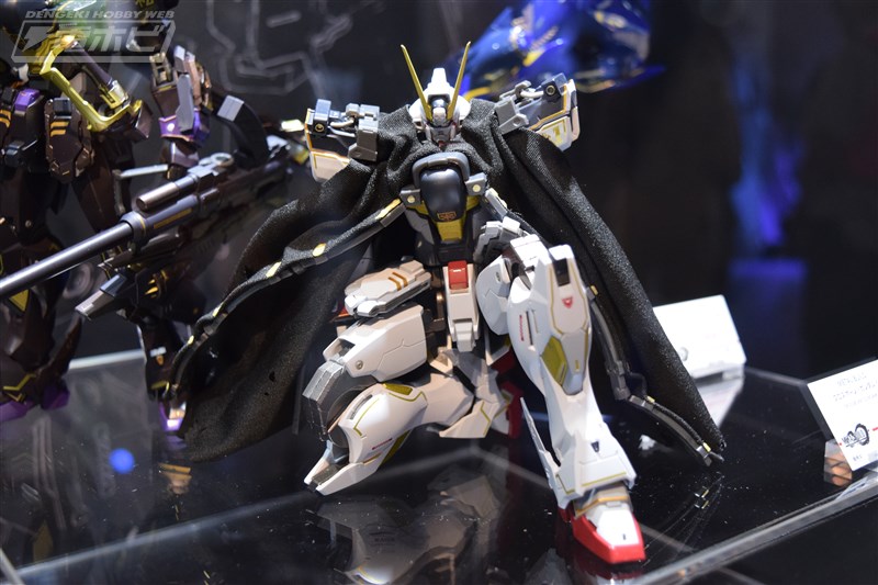 クロスボーン・ガンダム X1、X2、ガンダムF91（ハリソン機）、F91 MSV