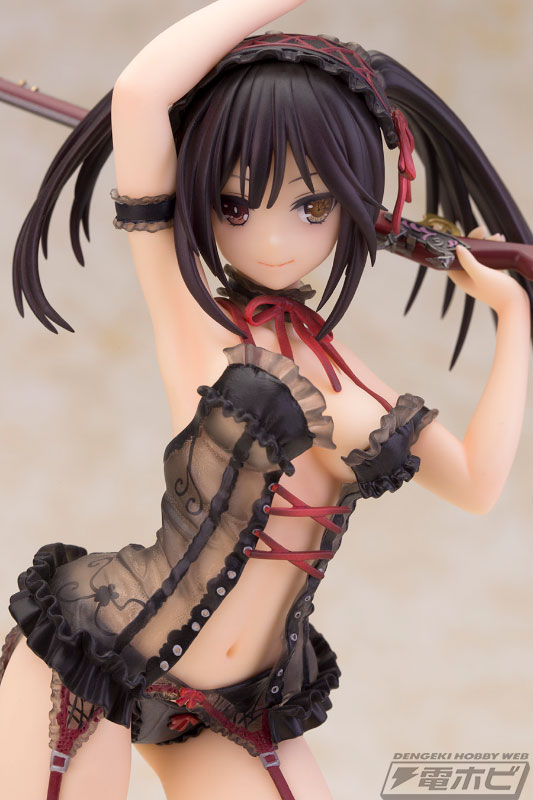 黒のスケスケランジェリー姿がセクシー！『デート・ア・ライブ