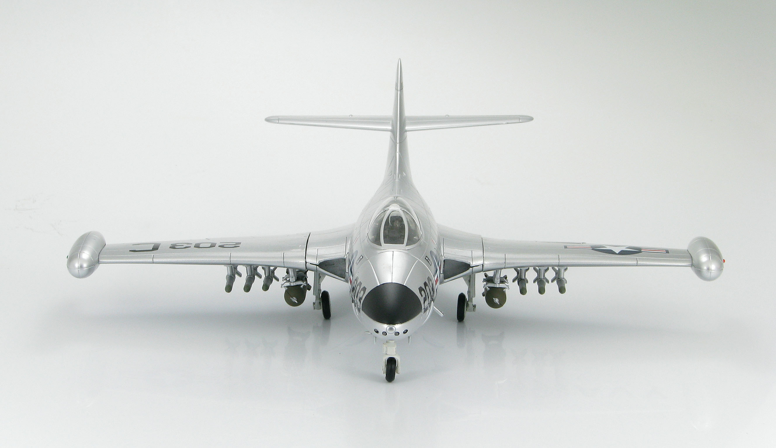 Grumman F9F-2 Panther VF-61 