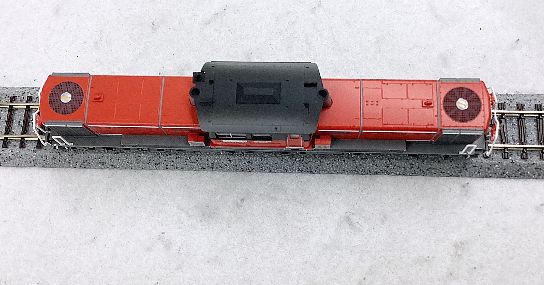 公式]鉄道模型(7008-ADD51 800 愛知機関区 JR貨物色)商品詳細｜KATO