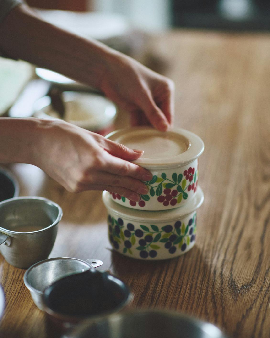 送料無料でお届け】限定復刻 / ARABIA / アラビア / Pomona / ポモナ