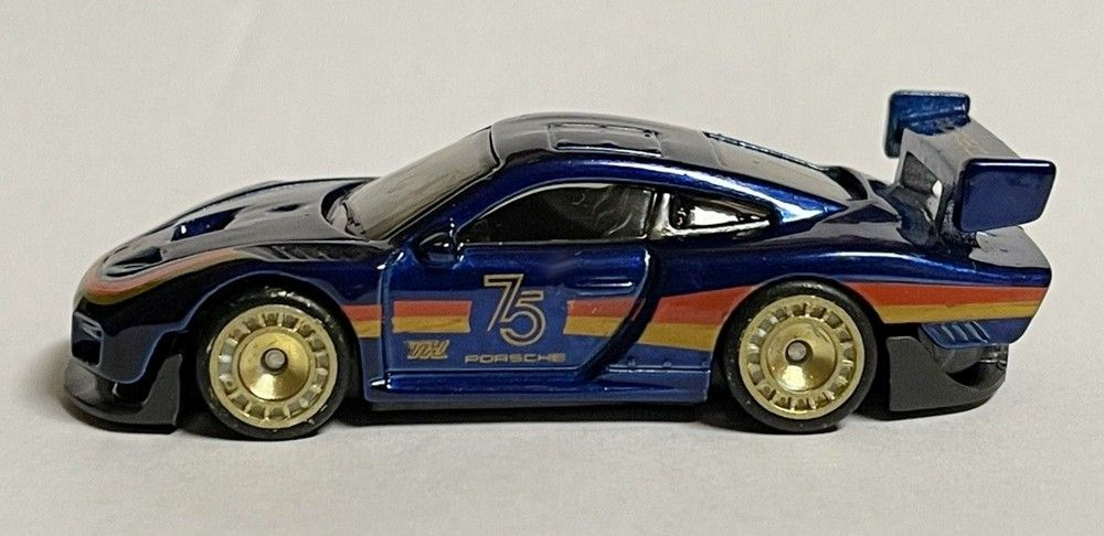 Porsche 935 - 2025 Hot Wheels Legends Tour