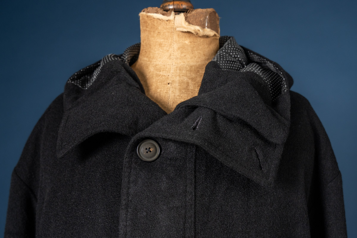 ジェフリー B.スモールのカシミヤモッズコート | HUES 福岡セレクト