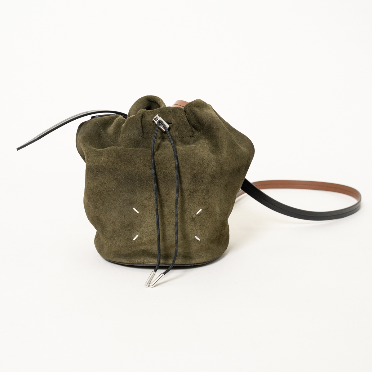 メゾンマルジェラ 新型バッグ ドローストリング ベルトバッグポーチ