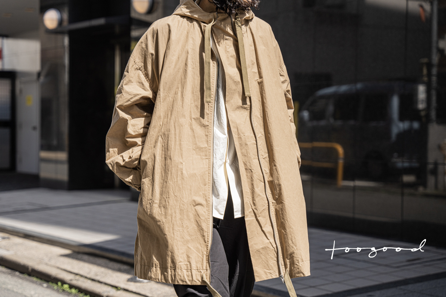 トゥーグッド のエクスプローラーコート | HUES 福岡セレクトショップ