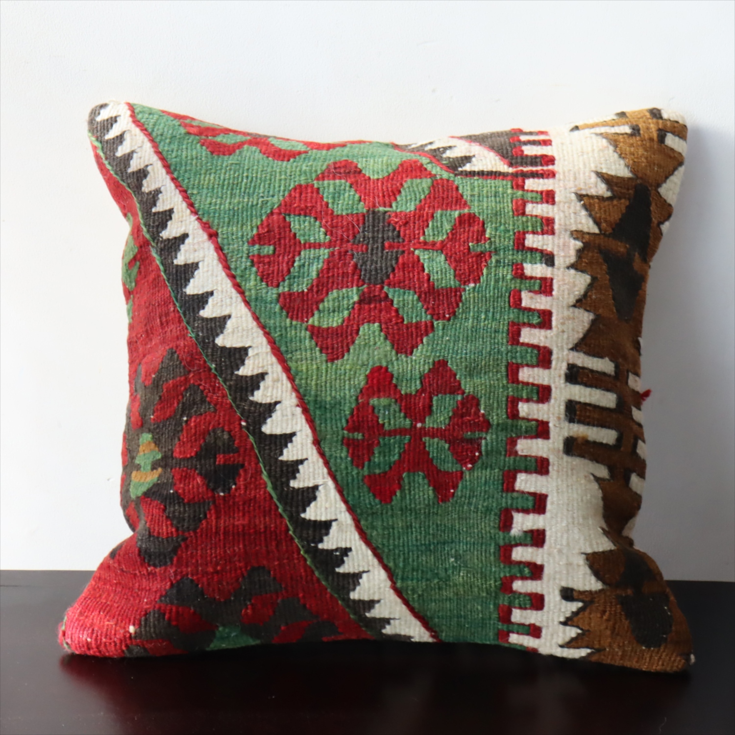 キリムクッション / ガラタバザール