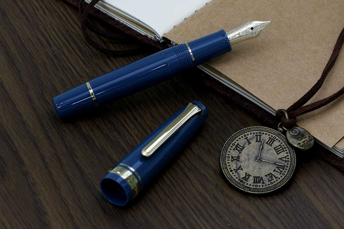 セーラー(SAILOR) 万年筆プロフェッショナルギア スリムミニ 金