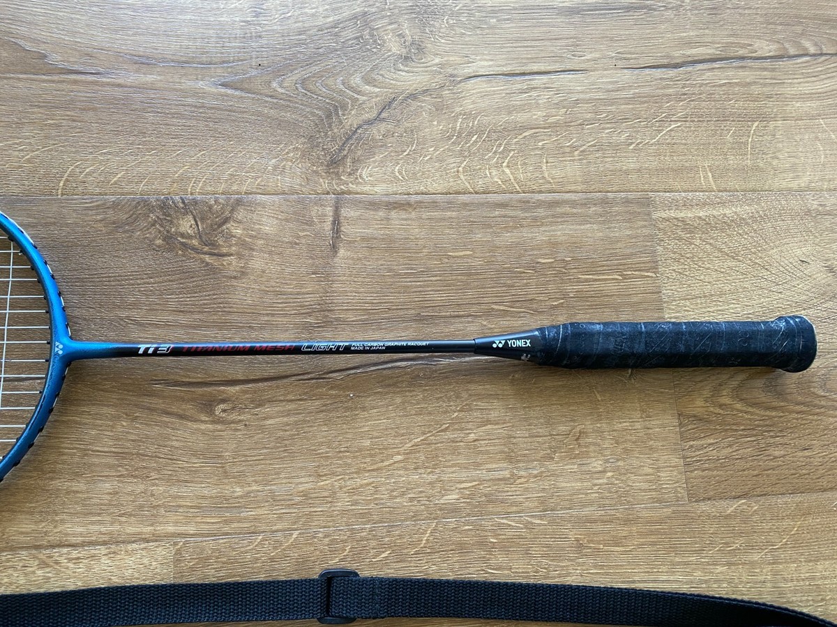 Yonex Ti3 Titanium Mesh Bandminton Racket w/case, need grip