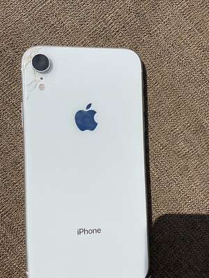 iPhone XR 64GB ジャンク品 iPhone XR 64GB White | eBay