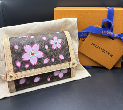 Auth Louis Vuitton × Takashi Murakami Monogram Cherry blossoms