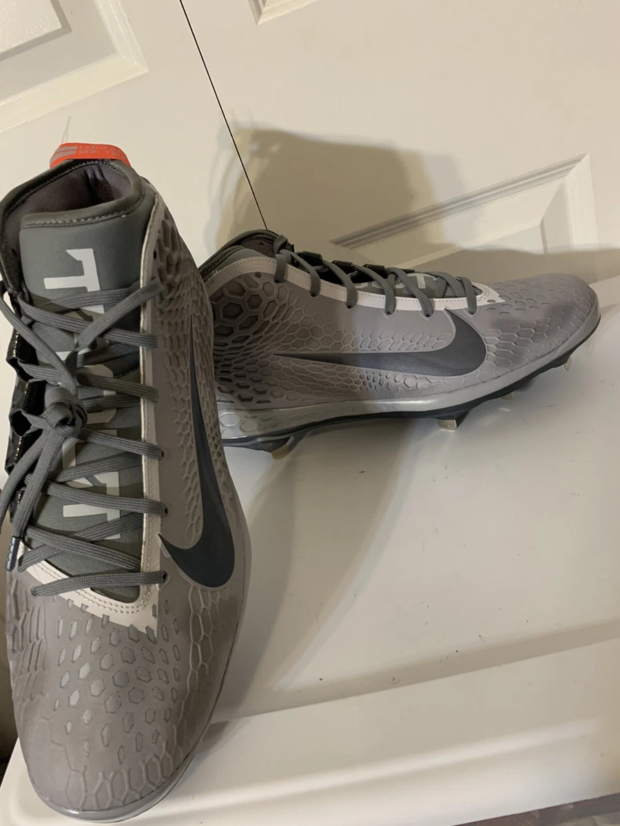 Nike Force Zoom Trout 5 Sneakers for Men for Sale | Authenticity