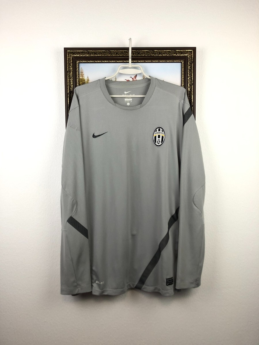 Juventus Goalkeeper football shirt 2011 Nike Goalkeeper Player