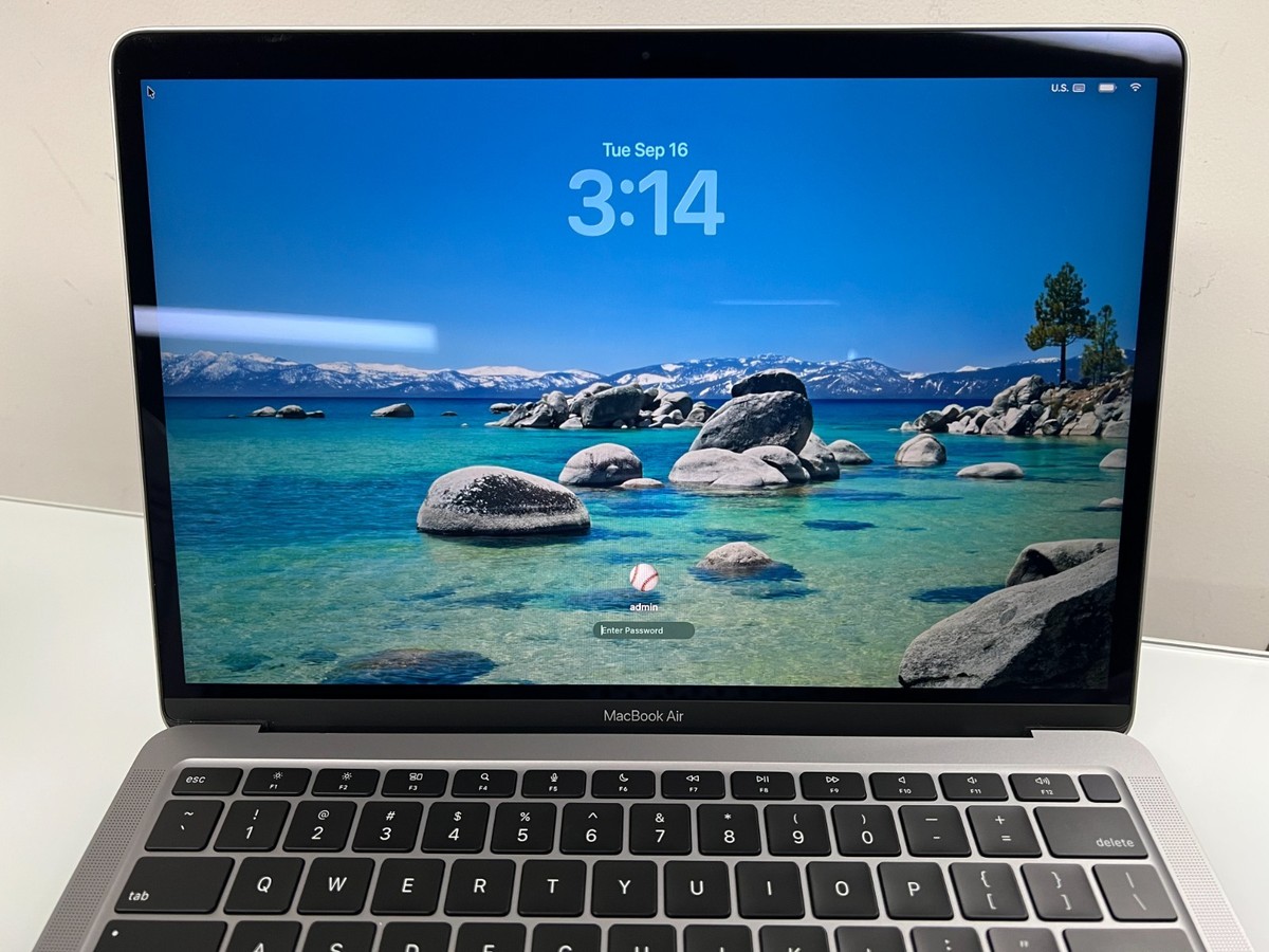 関西 Apple MacBook Pro Retinaディスプレイ 2600⁄13.3 MGX72J