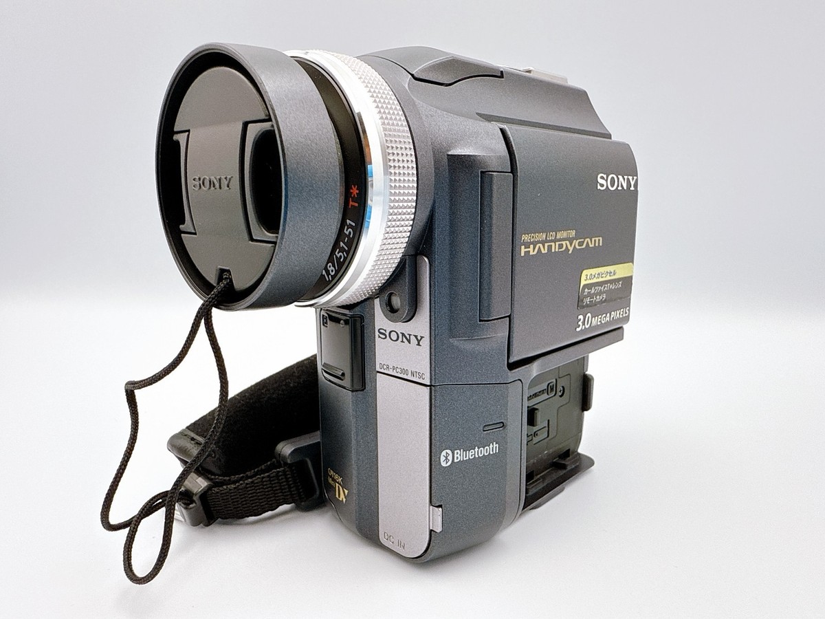 Sony Handycam DCR-PC300 Black Digital MiniDV Video Camcorder