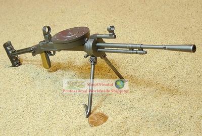 1:6 Scale Figure DRAGON WW2 SOVIET RUSSIAN ARMOURED DT MACHINE GUN