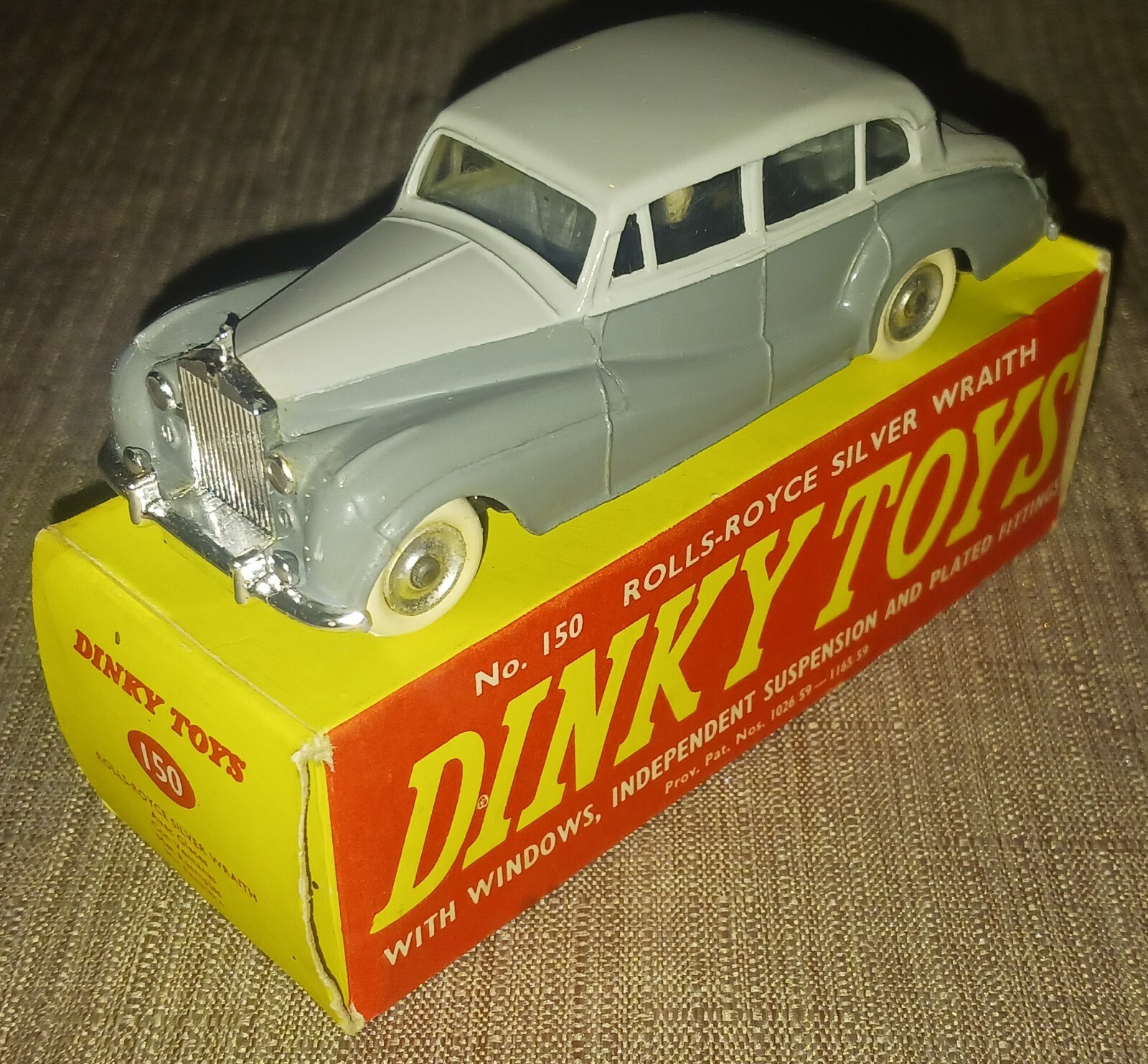 DINKY TOYS150ロールスロイス シルバーレース DINKY TOYS150